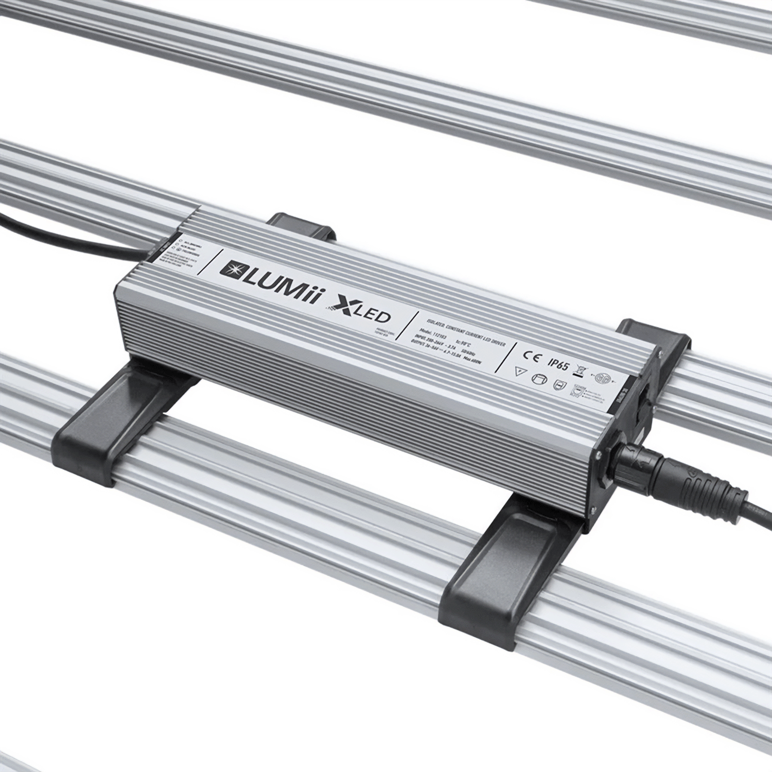 LUMii XLEDv6 680W LED Fixture